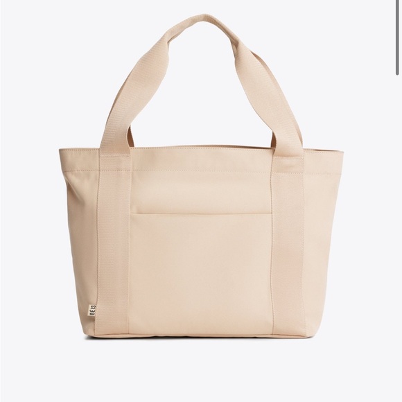 BEIS Handbags - BEIS The BÉISics Tote 
in Beige